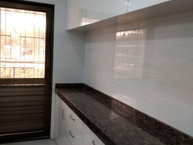 Rental | 3 BHK + Pooja Room 1300 Sq.Ft. Apartment in Dosti Oak