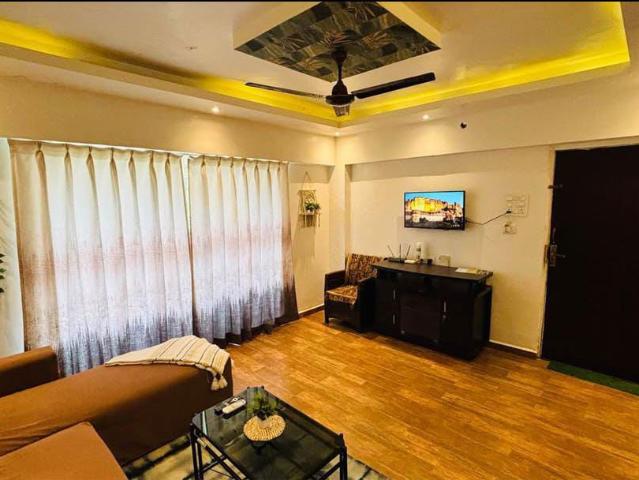 Rental | 3 BHK + Pooja Room 1300 Sq.Ft. Apartment in Panchpakhadi Jewel