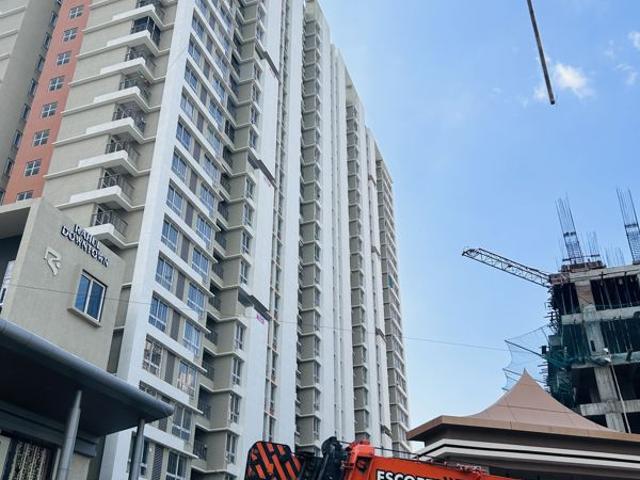 Rental | 3 BHK + Pooja Room 1300 Sq.Ft. Apartment in Rahul Downtown