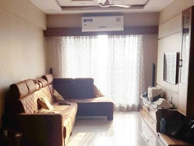 Rental | 3 BHK + Pooja Room 1350 Sq.Ft. Apartment in Dheeraj Jade Residences