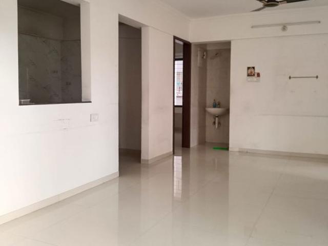 Rental | 3 BHK + Pooja Room 1350 Sq.Ft. Apartment in Kiran Shubharambh