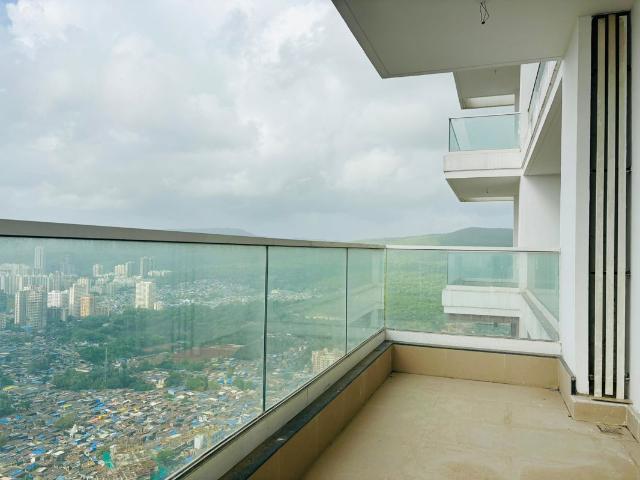 Rental | 3 BHK + Pooja Room 1350 Sq.Ft. Apartment in Omkar Alta Monte