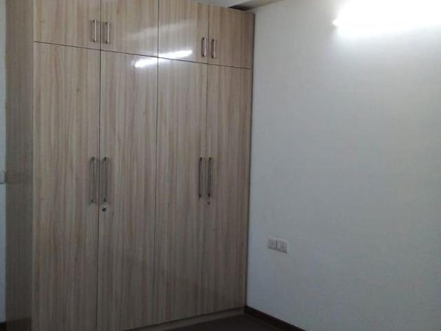 Rental | 3 BHK + Pooja Room 1395 Sq.Ft. Apartment in Emaar Emerald Estate