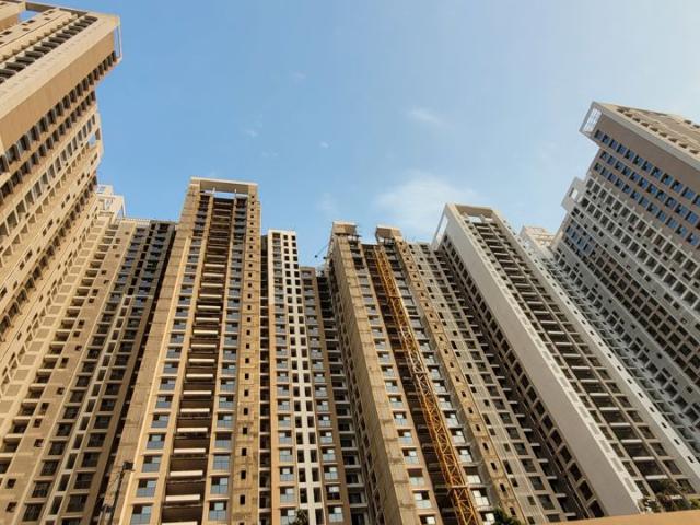 Rental | 3 BHK + Pooja Room 1400 Sq.Ft. Apartment in Birla Vanya