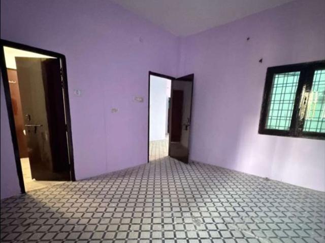 Rental | 3 BHK + Pooja Room 1402 Sq.Ft. Apartment in Hazratganj