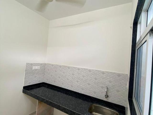 Rental | 3 BHK + Pooja Room 1430 Sq.Ft. Apartment in Sheth Zuri