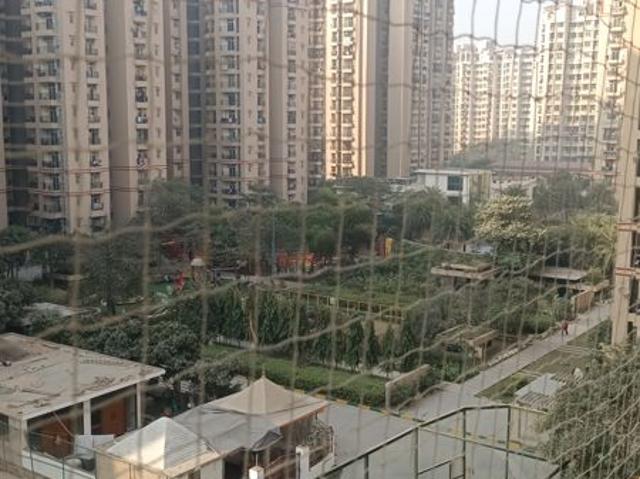 Rental | 3 BHK + Pooja Room 1440 Sq.Ft. Apartment in Sethi Max Royal