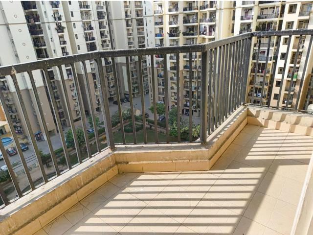 Rental | 3 BHK + Pooja Room 1465 Sq.Ft. Apartment in SVP Gulmohur Garden