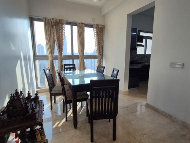 Rental | 3 BHK + Pooja Room 1500 Sq.Ft. Apartment in Amanora Future Towers