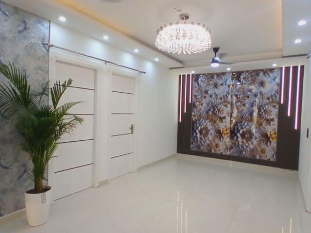 Rental | 3 BHK + Pooja Room 1500 Sq.Ft. Apartment in Bhimjyani Verraton