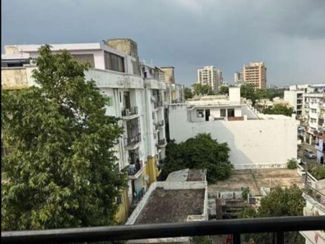 Rental | 3 BHK + Pooja Room 1500 Sq.Ft. Apartment in Butler Colony