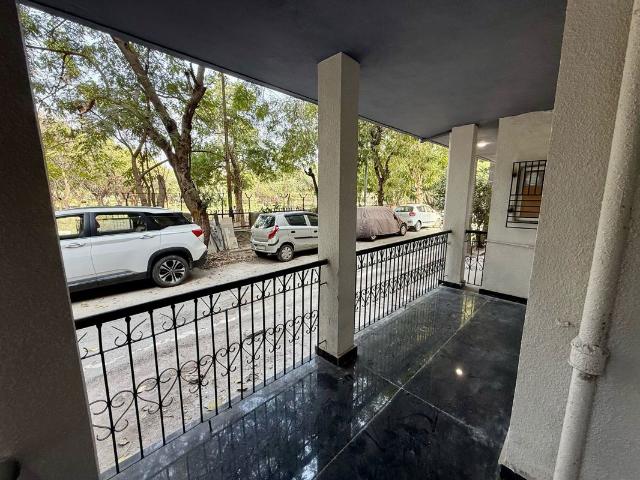 Rental | 3 BHK + Pooja Room 1500 Sq.Ft. Apartment in Sector 13 Dwarka