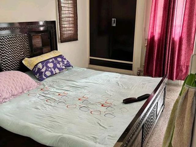 Rental | 3 BHK + Pooja Room 1550 Sq.Ft. Apartment in Sector 12 Dwarka