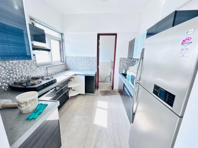 Rental | 3 BHK + Pooja Room 1588 Sq.Ft. Apartment in Amanora Gateway Towers