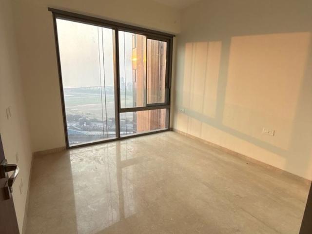 Rental | 3 BHK + Pooja Room 1580 Sq.Ft. Apartment in Piramal Mahalaxmi