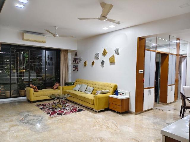 Rental | 3 BHK + Pooja Room 1600 Sq.Ft. Apartment in Dadar West