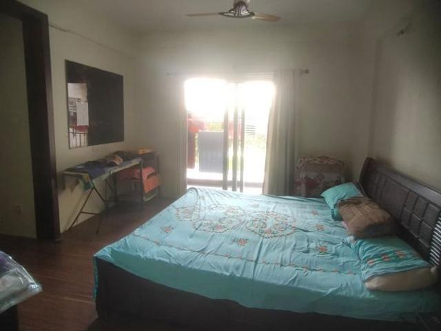 Rental | 3 BHK + Pooja Room 1600 Sq.Ft. Apartment in DSR Waterscape