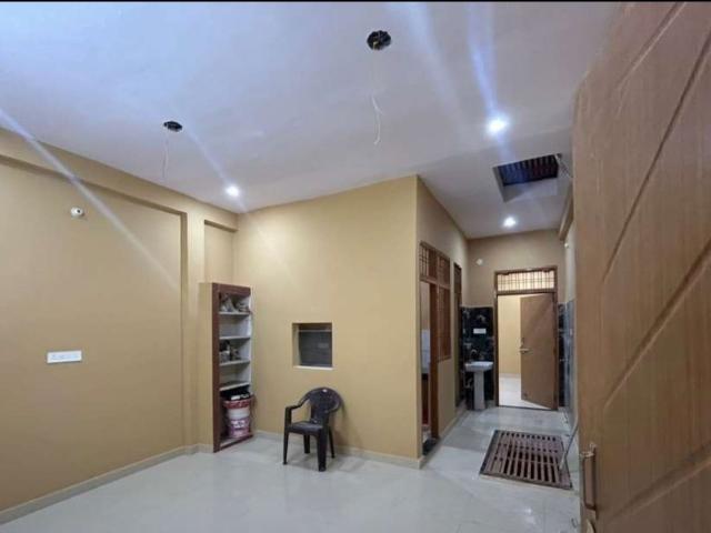 Rental | 3 BHK + Pooja Room 1600 Sq.Ft. Apartment in Gomti Nagar