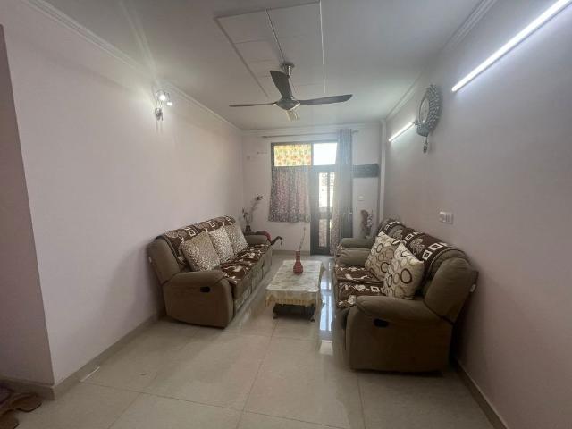 Rental | 3 BHK + Pooja Room 1600 Sq.Ft. Apartment in Sector 18 Dwarka