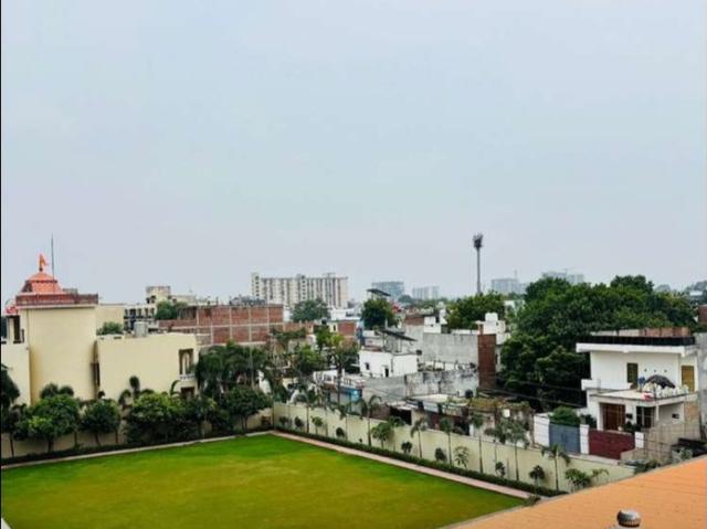Rental | 3 BHK + Pooja Room 1650 Sq.Ft. Apartment in Arjunganj