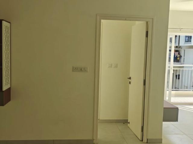 Rental | 3 BHK + Pooja Room 1650 Sq.Ft. Apartment in Casagrand Boulevard
