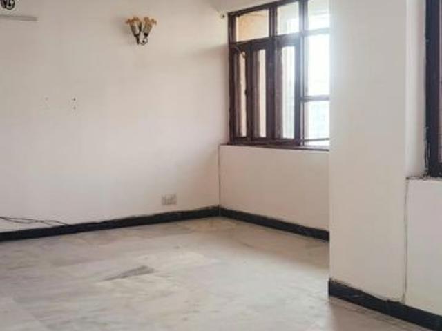Rental | 3 BHK + Pooja Room 1650 Sq.Ft. Apartment in Dwarka