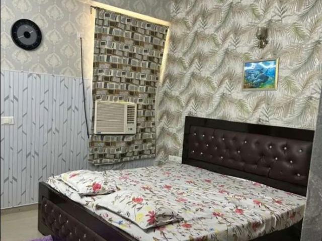 Rental | 3 BHK + Pooja Room 1650 Sq.Ft. Apartment in Hazratganj