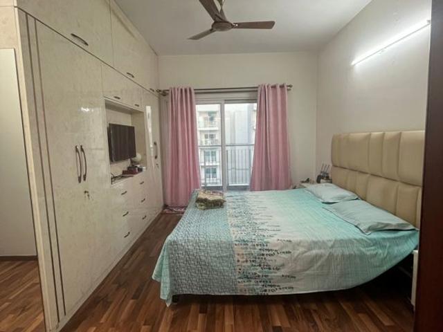 Rental | 3 BHK + Pooja Room 1650 Sq.Ft. Apartment in LnT Raintree Boulevard