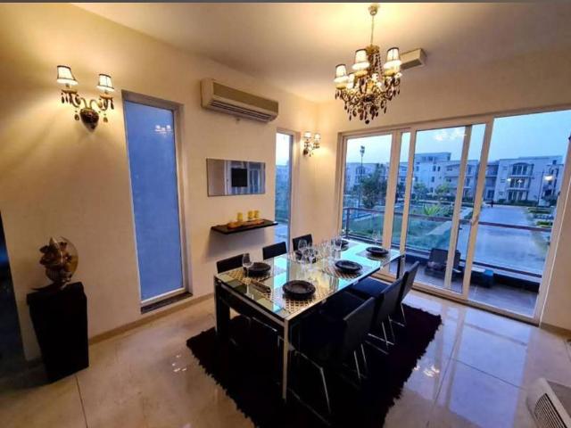 Rental | 3 BHK + Pooja Room 1653 Sq.Ft. Apartment in BPTP Amstoria