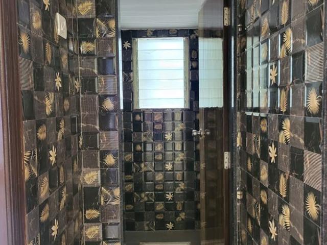 Rental | 3 BHK + Pooja Room 1700 Sq.Ft. Apartment in Courtyard by Narang Realty and The Wadhwa Group