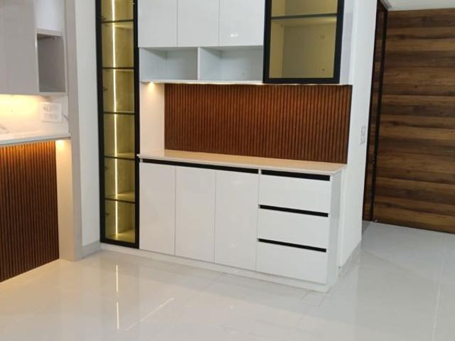 Rental | 3 BHK + Pooja Room 1700 Sq.Ft. Apartment in Sector 82