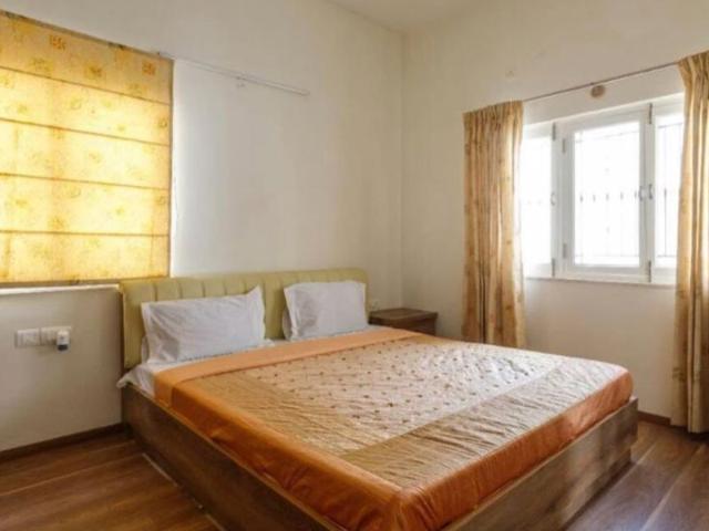 Rental | 3 BHK + Pooja Room 1700 Sq.Ft. Villa in Prestige Augusta Golf Village