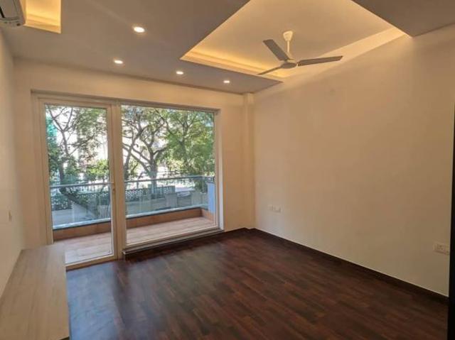 Rental | 3 BHK + Pooja Room 1710 Sq.Ft. Apartment in DLF Cyber Park