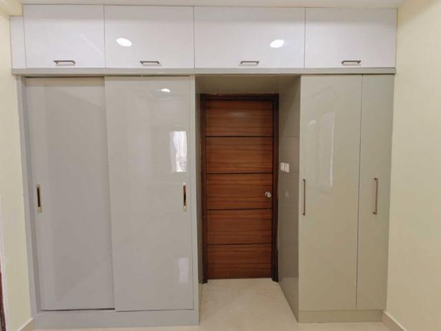 Rental | 3 BHK + Pooja Room 1725 Sq.Ft. Apartment in Honer Vivantis
