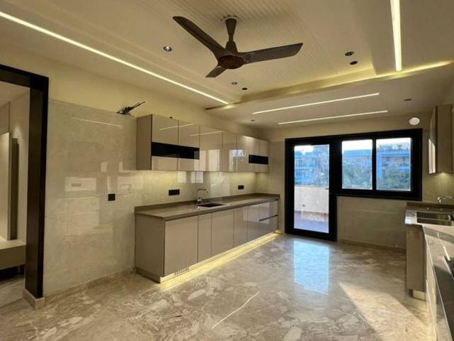 Rental | 3 BHK + Pooja Room 1745 Sq.Ft. Apartment in Infotech Center