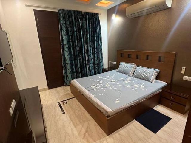 Rental | 3 BHK + Pooja Room 1740 Sq.Ft. Apartment in Sector 5