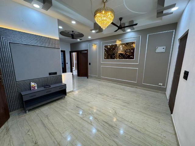 Rental | 3 BHK + Pooja Room 1761 Sq.Ft. Apartment in Oxirich Avenue