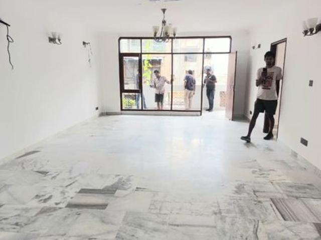 Rental | 3 BHK + Pooja Room 1800 Sq.Ft. Apartment in East Of Kailash