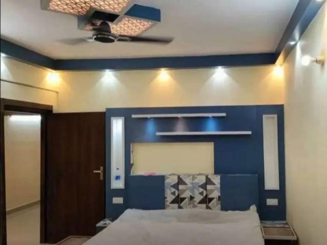 Rental | 3 BHK + Pooja Room 1800 Sq.Ft. Apartment in Hazratganj