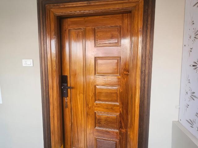 Rental | 3 BHK + Pooja Room 1800 Sq.Ft. Apartment in Lakdi ka pul