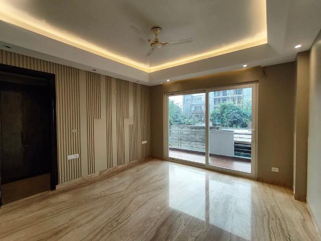 Rental | 3 BHK + Pooja Room 1856 Sq.Ft. Apartment in Sector 21