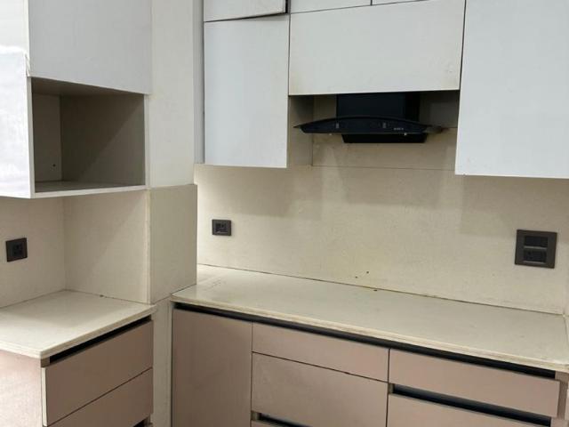 Rental | 3 BHK + Pooja Room 1850 Sq.Ft. Apartment in Ram Shanti Apartment