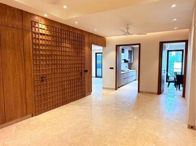 Rental | 3 BHK + Pooja Room 1870 Sq.Ft. Apartment in Suncity Trade Tower