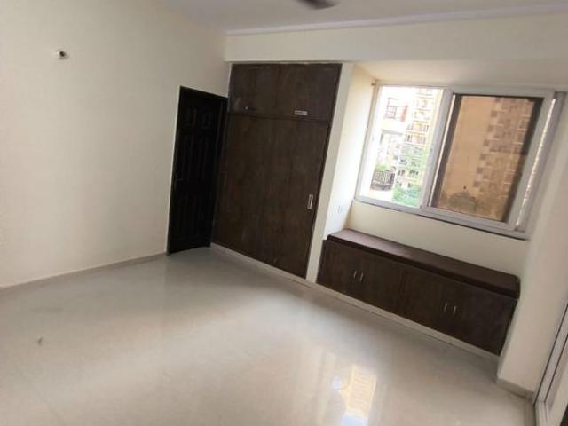 Rental | 3 BHK + Pooja Room 1900 Sq.Ft. Apartment in Dasnac The Jewel