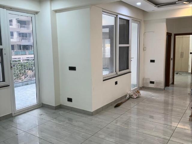 Rental | 3 BHK + Pooja Room 1900 Sq.Ft. Apartment in Ram Shanti Apartment