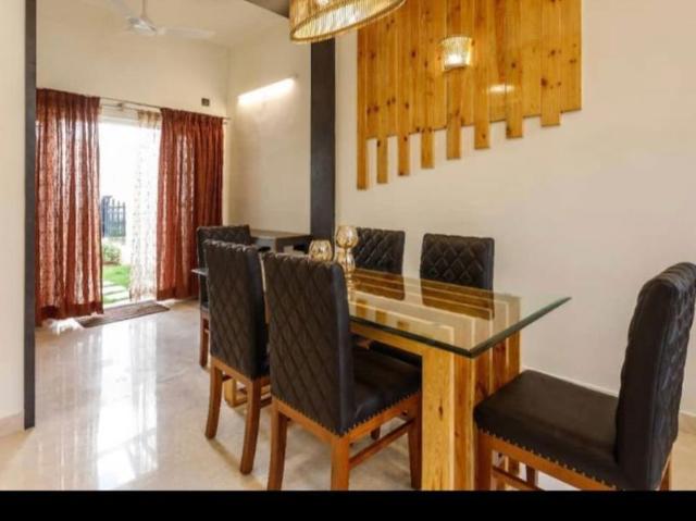 Rental | 3 BHK + Pooja Room 1900 Sq.Ft. Villa in Prestige Augusta Golf Village