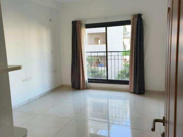 Rental | 3 BHK + Pooja Room 1930 Sq.Ft. Apartment in Jakkuru