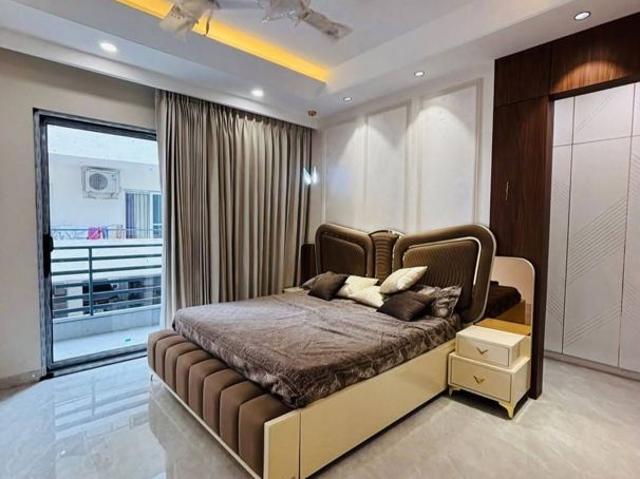 Rental | 3 BHK + Pooja Room 1956 Sq.Ft. Apartment in DLF Cyber Park