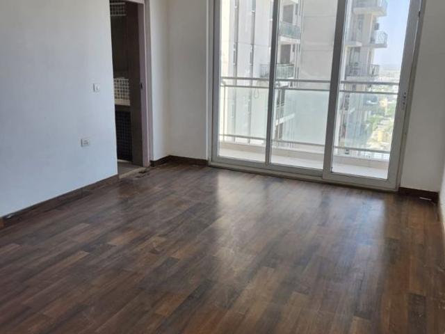 Rental | 3 BHK + Pooja Room 1975 Sq.Ft. Apartment in Conscient Heritage Max II