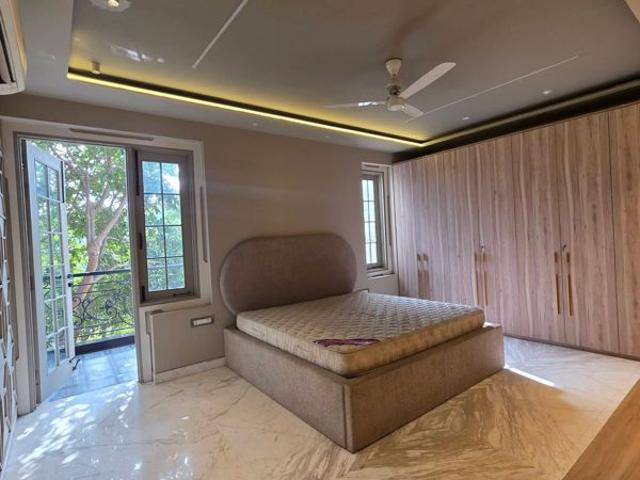 Rental | 3 BHK + Pooja Room 1980 Sq.Ft. Apartment in Sector 22